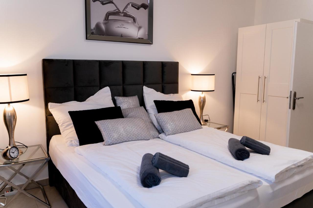 Modernes Studio mit Netflix Krefeld Exterior foto